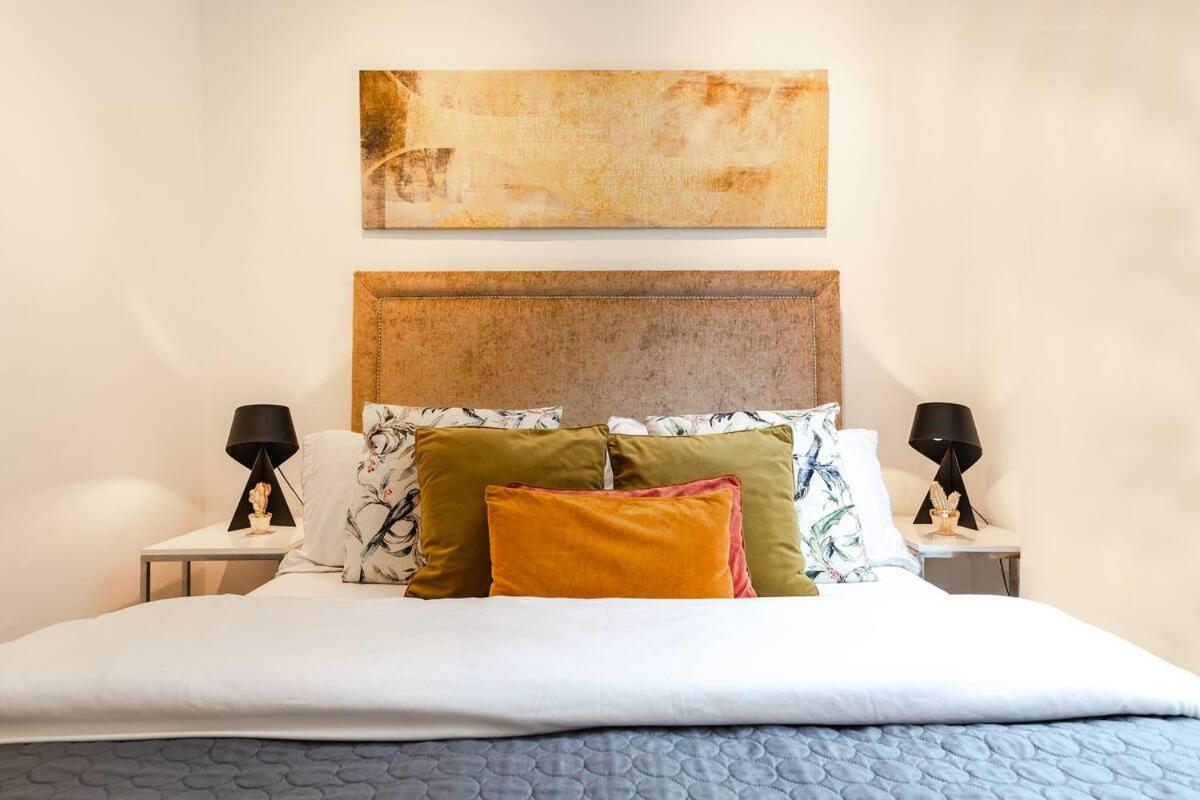 Awesome Leicester Sq! Fashion Flat For Theatre Families And Happy Friends Leilighet London Eksteriør bilde